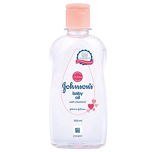 Johnsons Baby Oil with Vitamin E