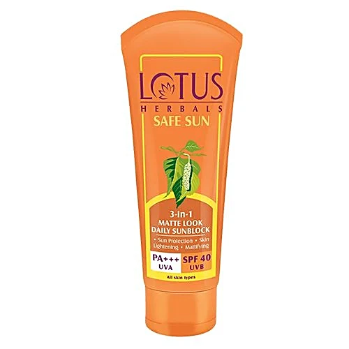 Lotus Herbals Sun Screen Cream 3 In 1 Matte Look SPF 40 